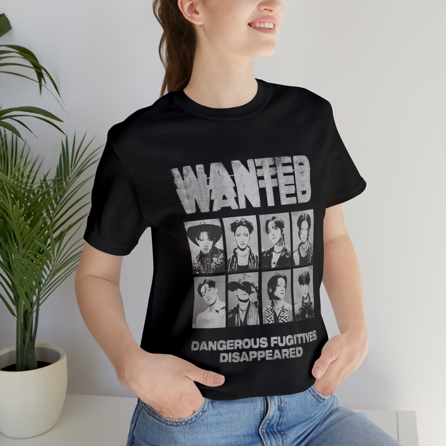 ATEEZ Wanted Outlaw T-Shirt